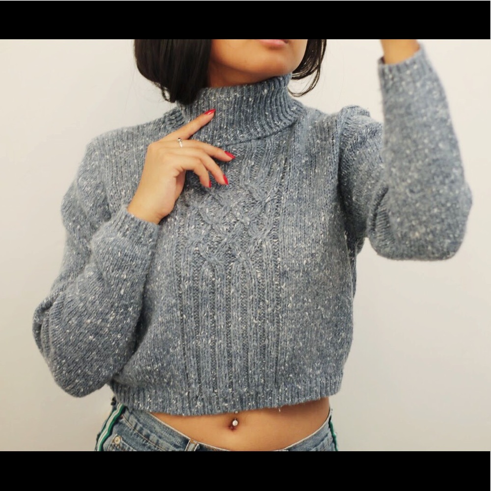 Vintage Knit Cropped Turtleneck Sweater